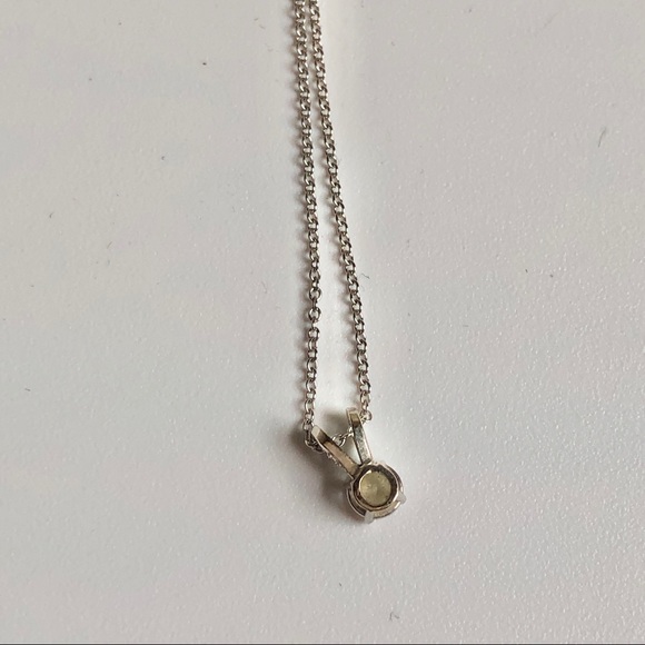 DIAMOND & 14k WHITE GOLD DAINTY NECKLACE - Picture 9 of 11